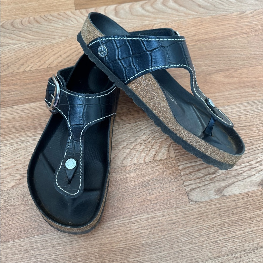 BIRKENSTOCK | size 39 Gizeh black leather